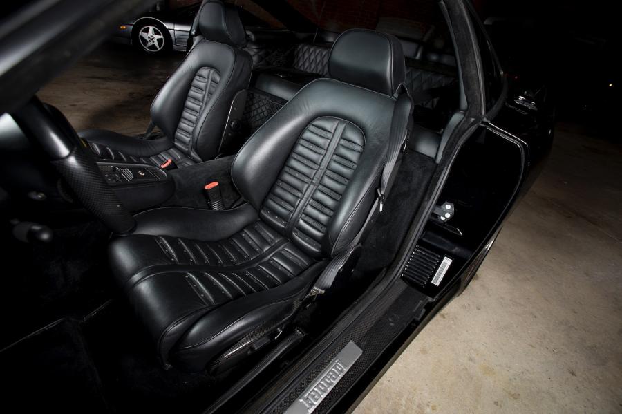 Интерьер Ferrari 550 Maranello 2000 года  (фото 48 из 112)